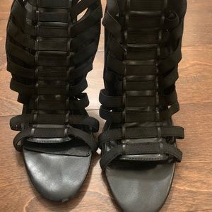 Black Steve Madden sandals